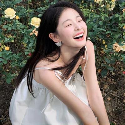 弗洛尔和她的两个丈夫